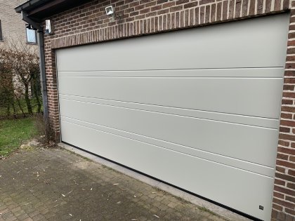 Sectionale garagepoort met sectionale garagepoorten, motor, RAL 7038